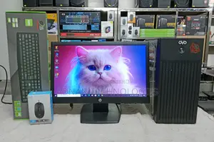 Desktop Computer 8GB Intel Core I5 SSD 128GB