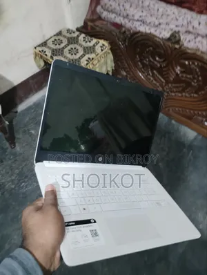 ল্যাপটপ HP 14-Dq1025cl 4GB Intel Core 3 SSD 128GB