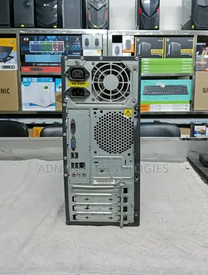 Desktop Computer Lenovo ThinkCentre 22 4GB Intel HDD 500GB