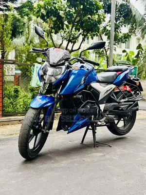 TVS Apache RTR 160 4V 2022 Blue