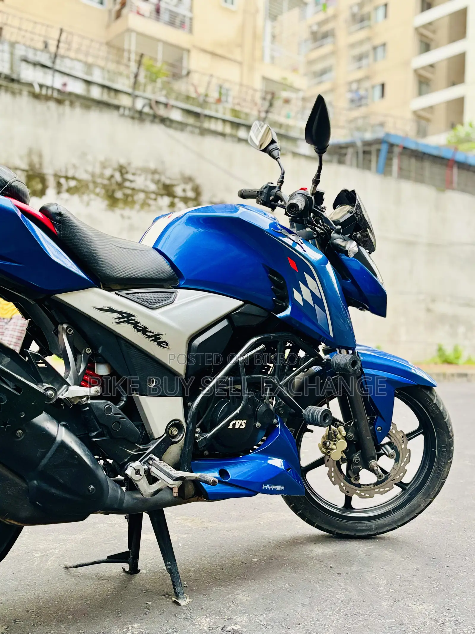 TVS Apache RTR 160 4V 2022 Blue