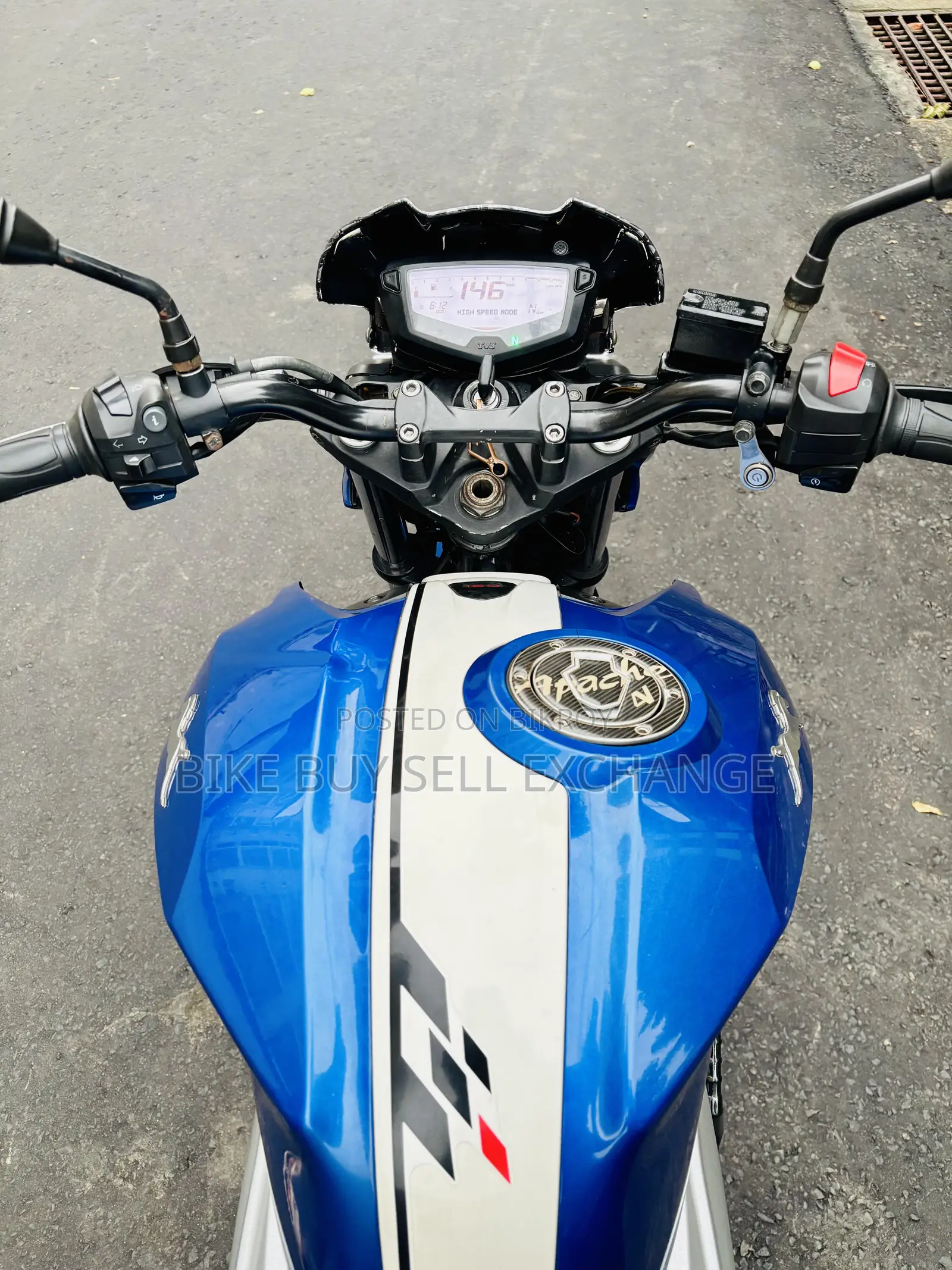 TVS Apache RTR 160 4V 2022 Blue