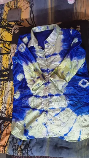 Used clothes in good condition