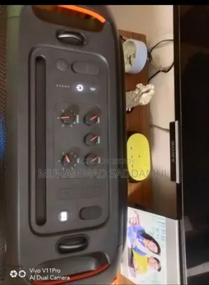 JBL Party Box on the Go
