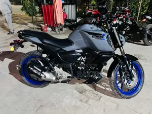 Yamaha FZ 2024