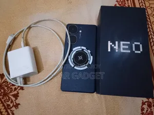 iQOO 256 GB Black