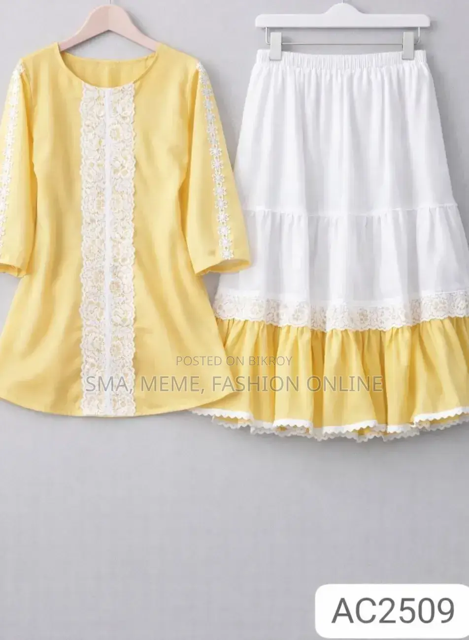 Trendy Ladies Tops and Skirt Set