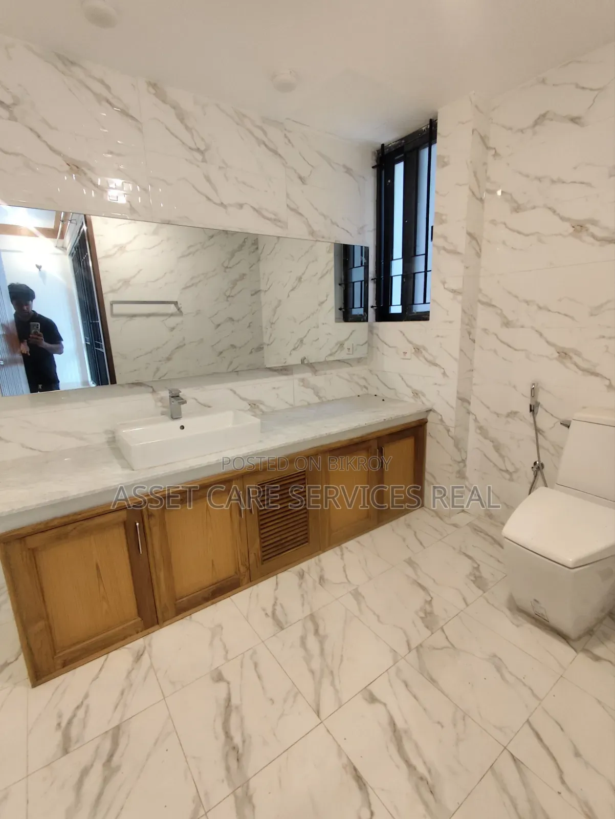 4bdrm Apartment in Concord, Gulshan for Rent