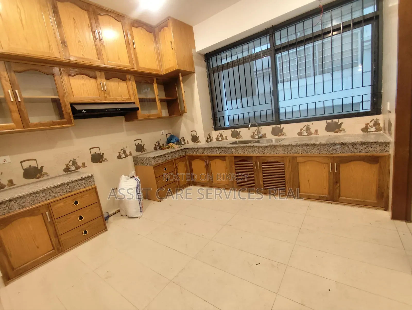 4bdrm Apartment in Concord, Gulshan for Rent