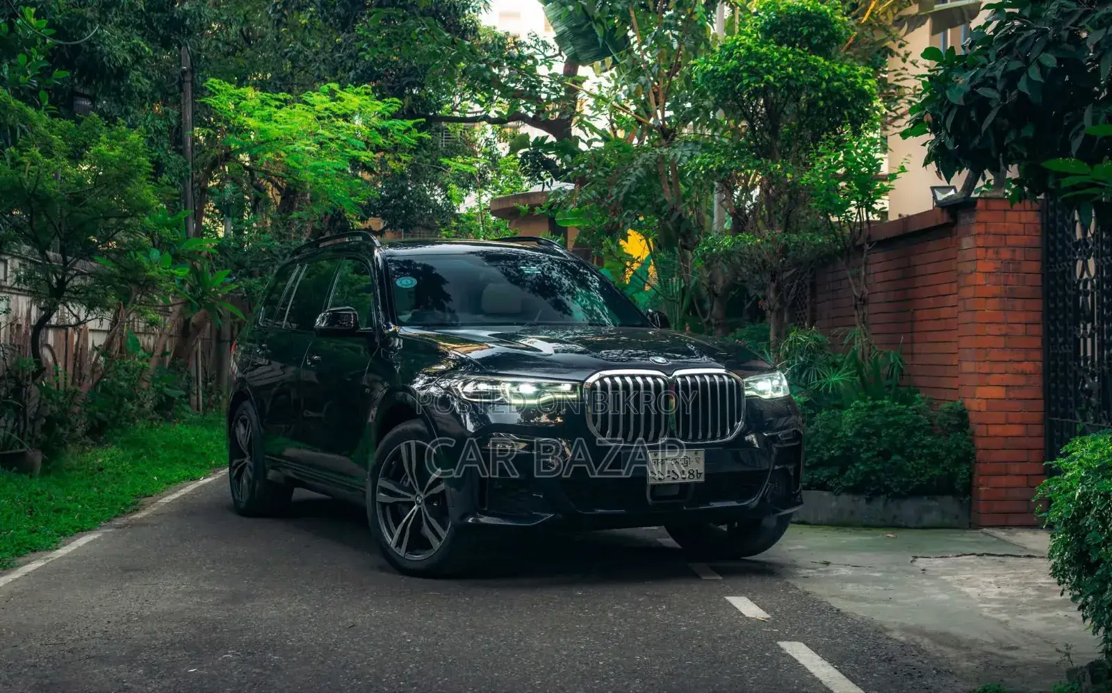 BMW X7 xDrive40i 2021 Black
