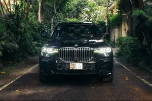 BMW X7 xDrive40i 2021 Black