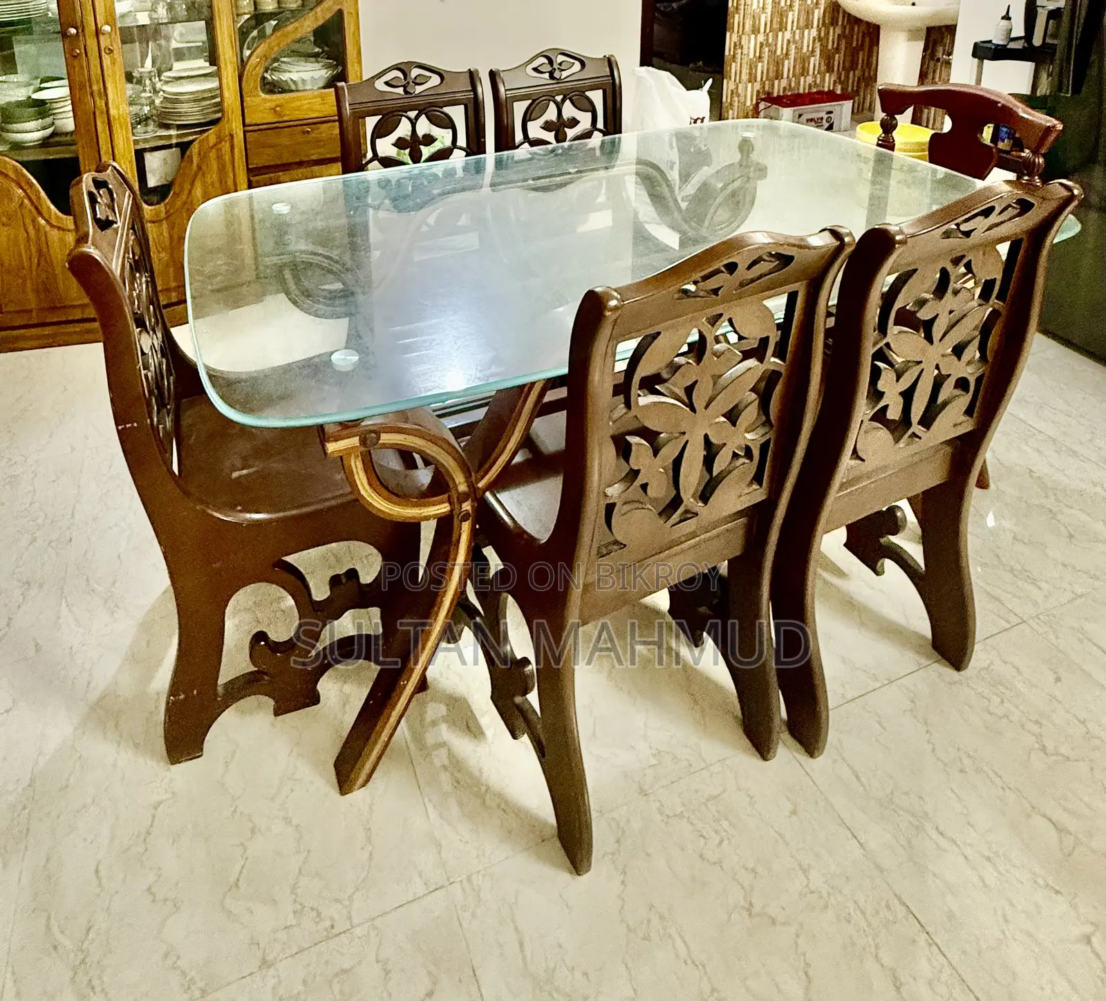 Dinning Table