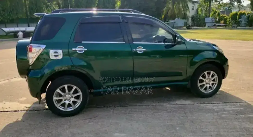 Toyota Rush 1.5 RWD 2011 Green