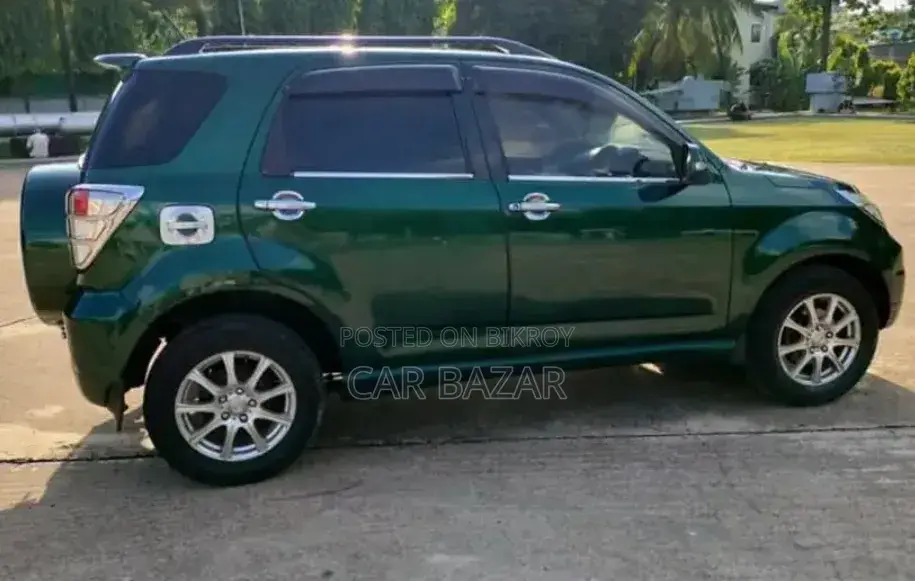 Toyota Rush 1.5 RWD 2011 Green