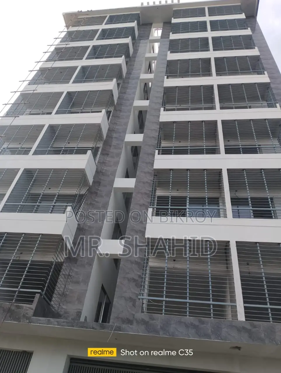 3bdrm Apartment for rent