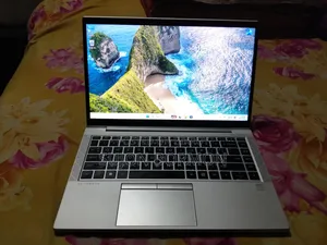Laptop HP EliteBook 845 G8 16GB AMD Ryzen 5 SSD 512GB