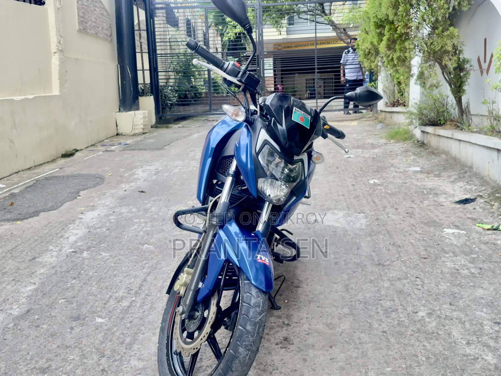 TVS Apache 160 4V 2021 Blue