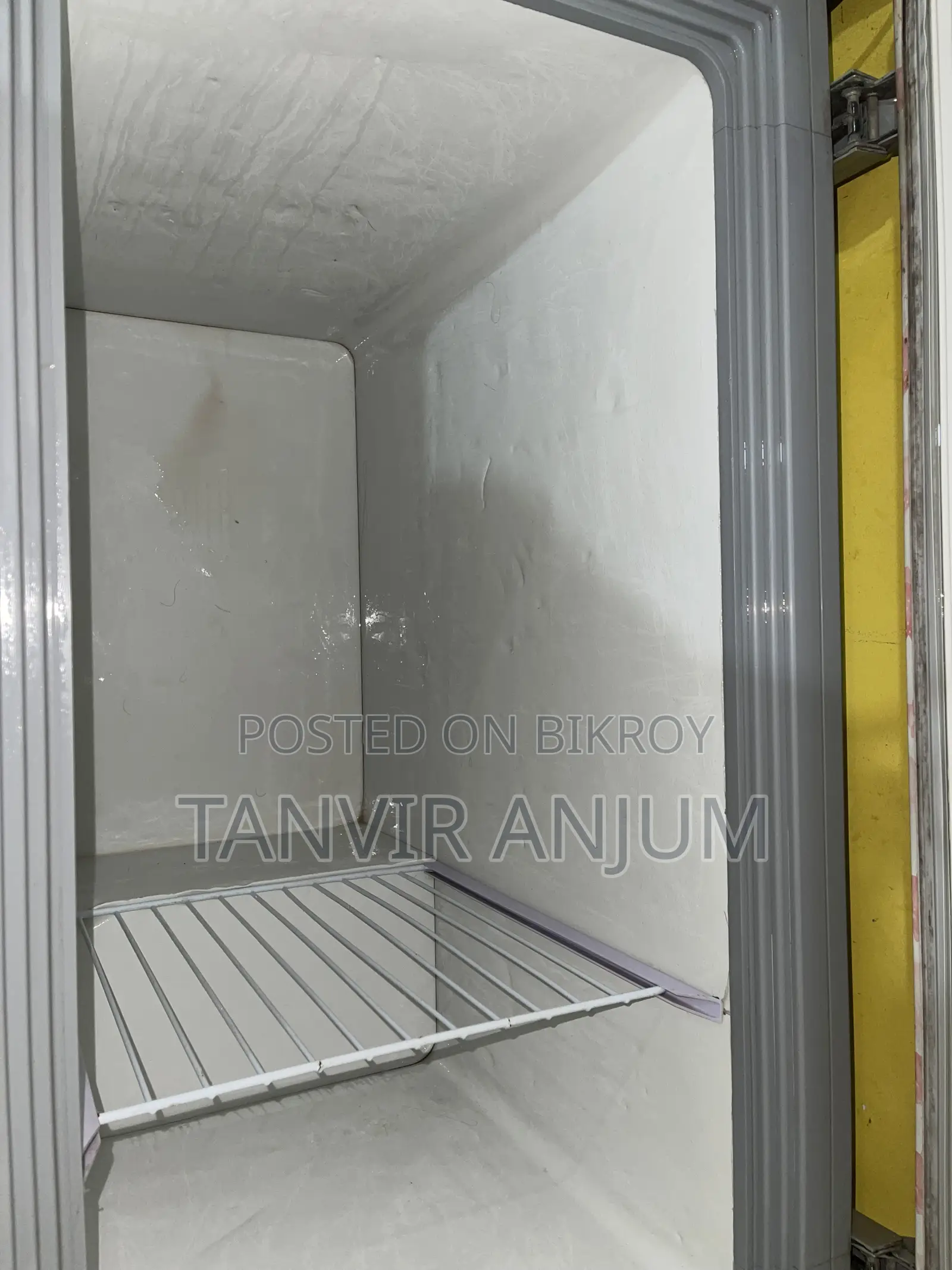 Deep Freezer 255 Litre