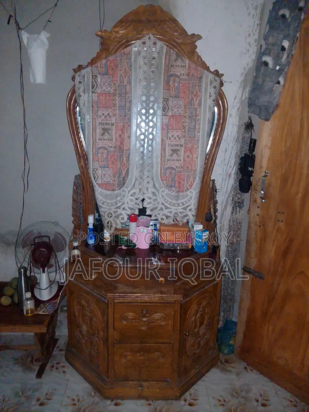 Dressing Table (Real Meheguni) Best Price