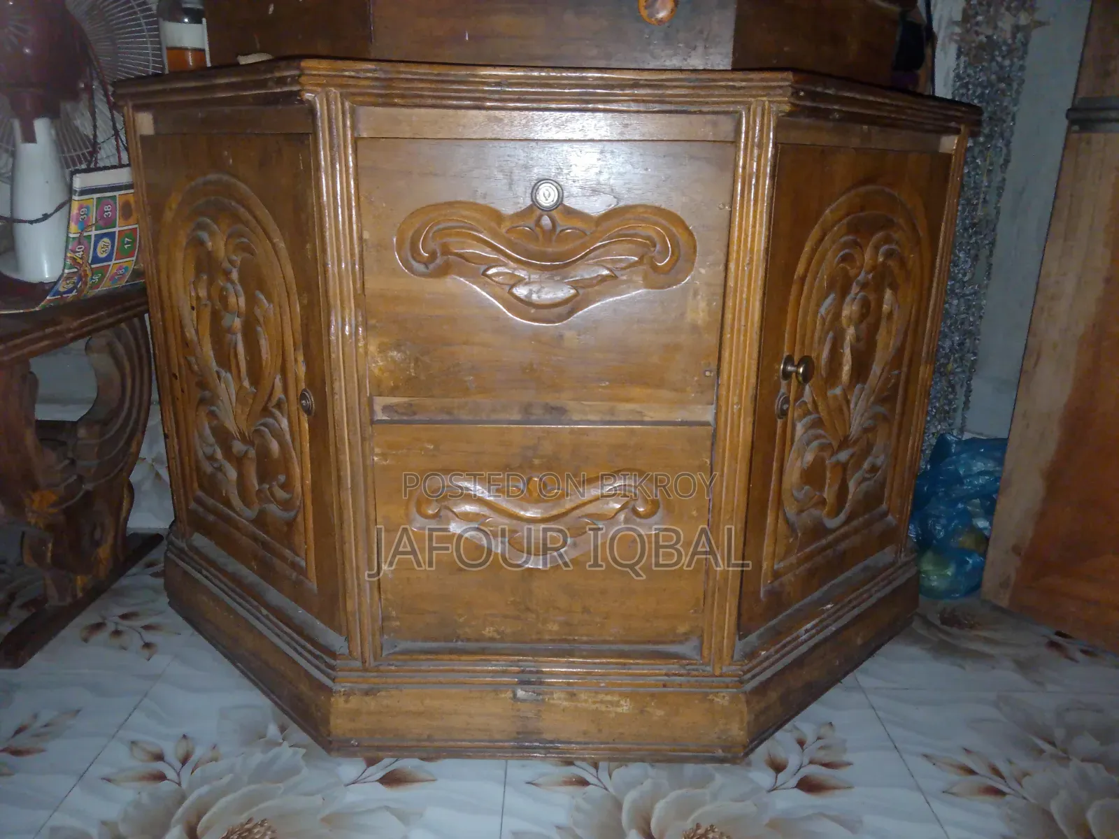 Dressing Table (Real Meheguni) Best Price