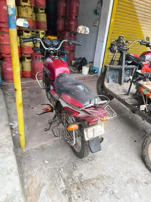 Bajaj CT 100 2007 Red