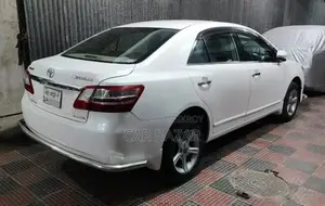 Toyota Premio 1.5 FWD 2010 Off White