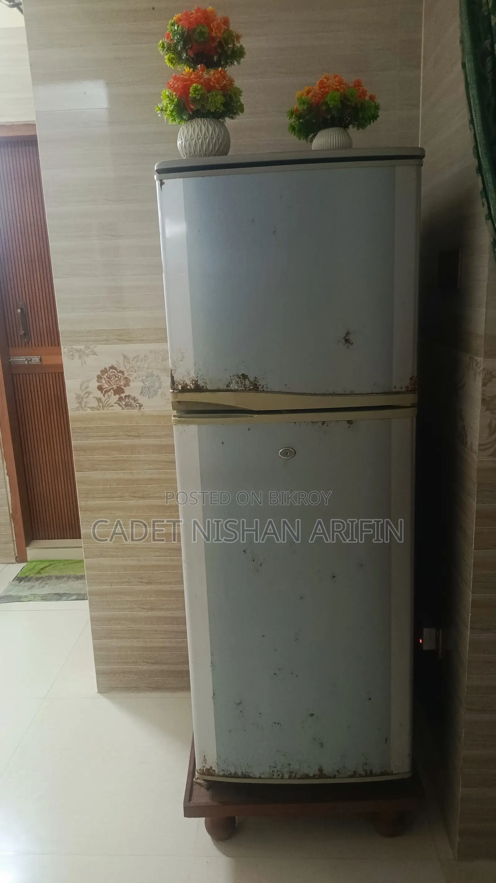 Ariston Refridgerator 10.5 CFT