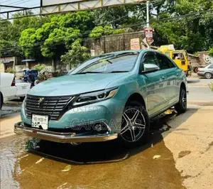 Toyota Premio 1.5 Front Wheel Drive 2016 Green