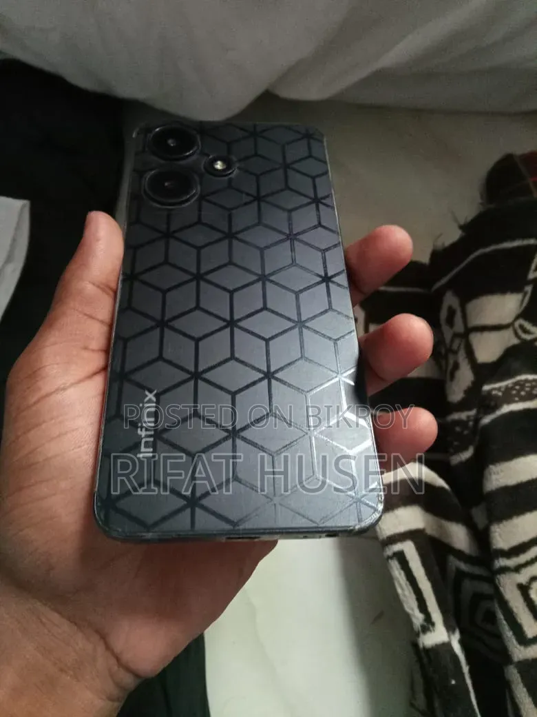 Infinix Hot 30i 128 GB Purple