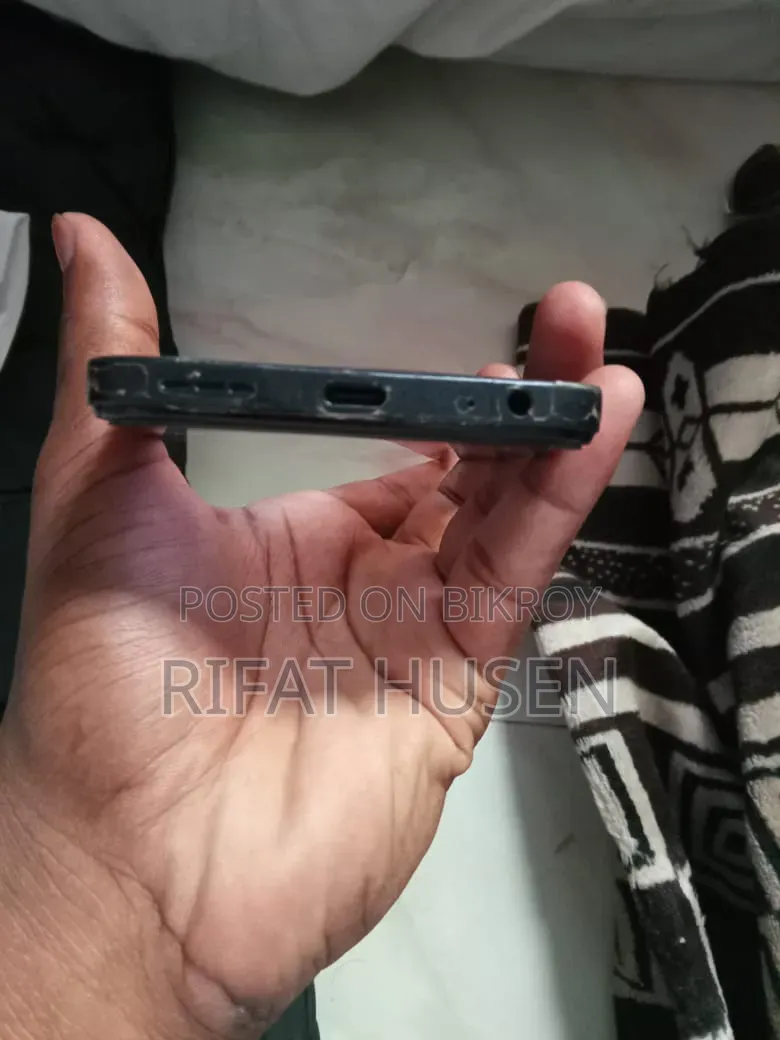 Infinix Hot 30i 128 GB Purple