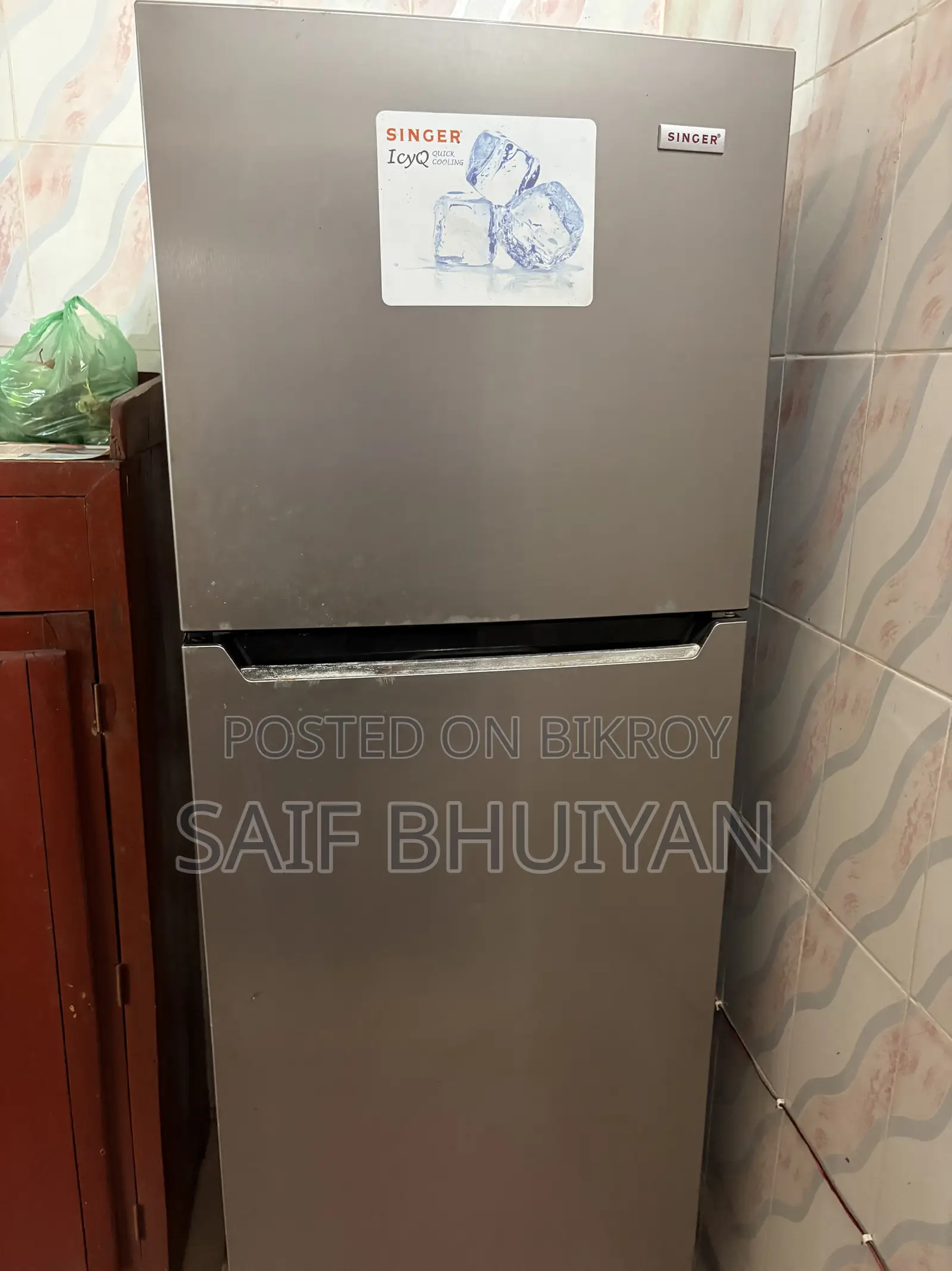 Singer Fridge