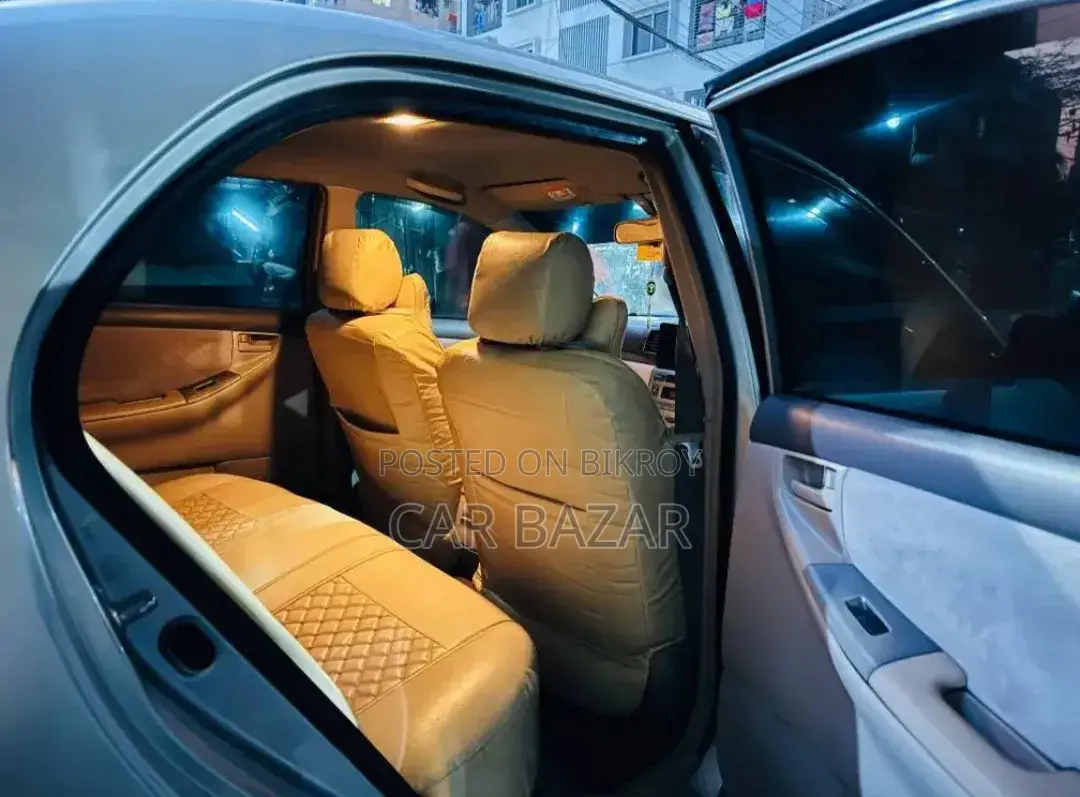 Toyota Corolla Sedan 2005 Beige