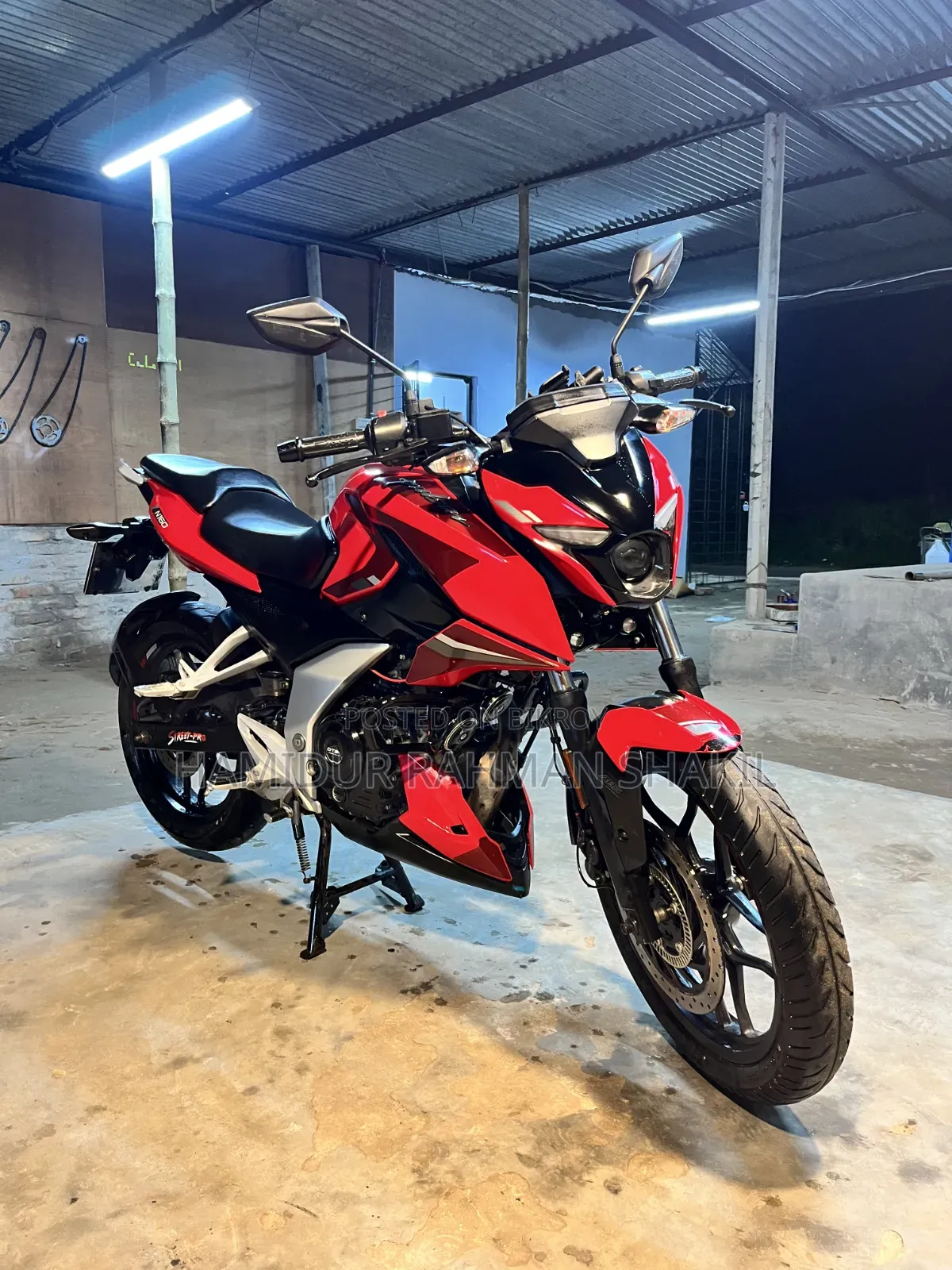 Bajaj Pulsar N160 2023 Red