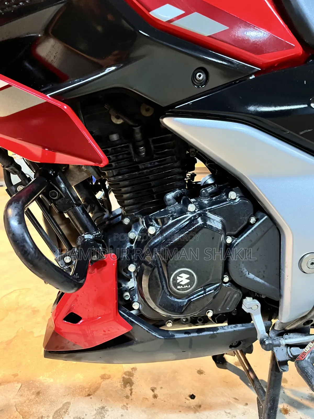 Bajaj Pulsar N160 2023 Red