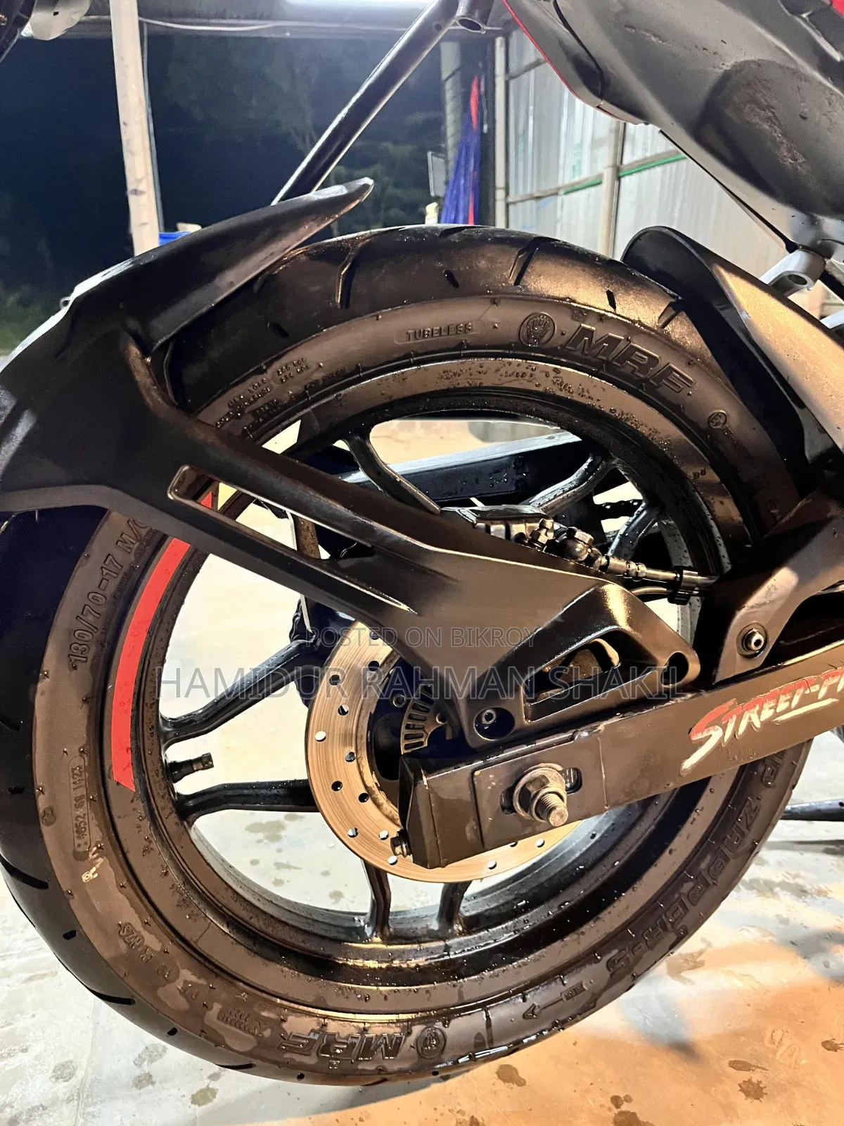 Bajaj Pulsar N160 2023 Red