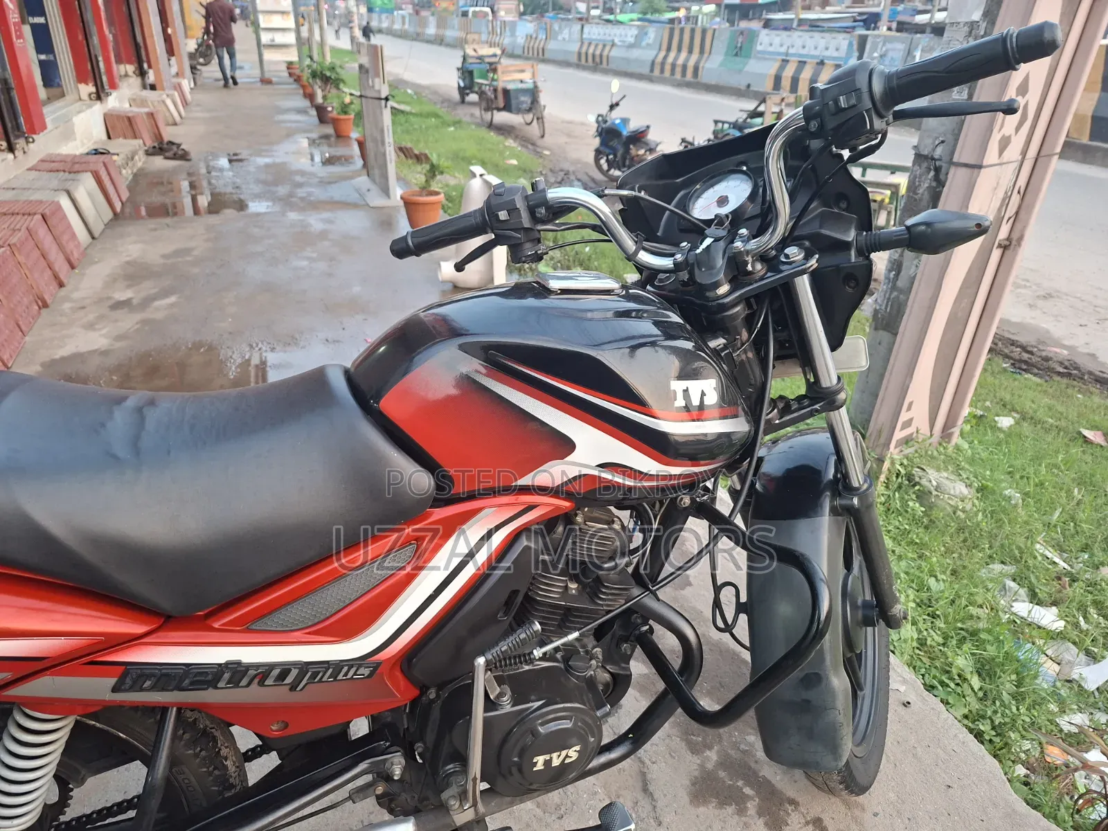 TVS Metro Plus 2018 Red