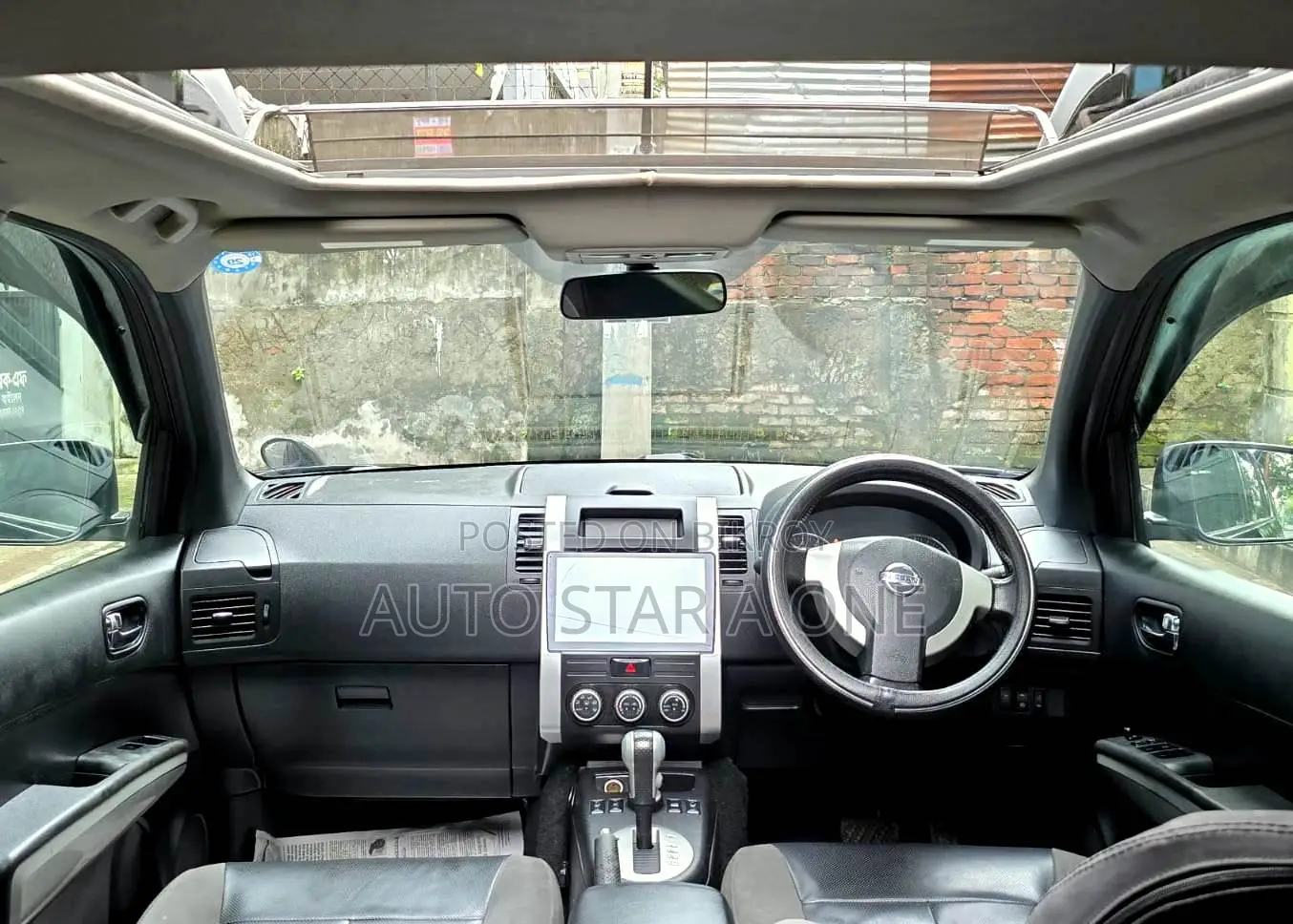 Nissan X-Trail 2011 Black