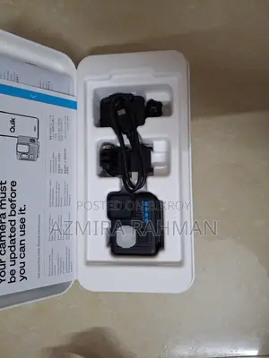 Gopro Lit Hero + Mini Extension Pole and Tripod