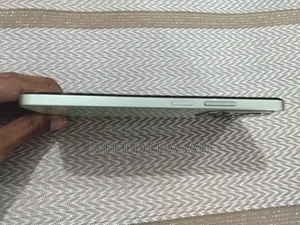Realme 8 GB