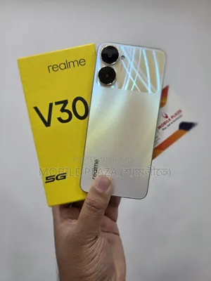 New Realme V30 128 GB Gold