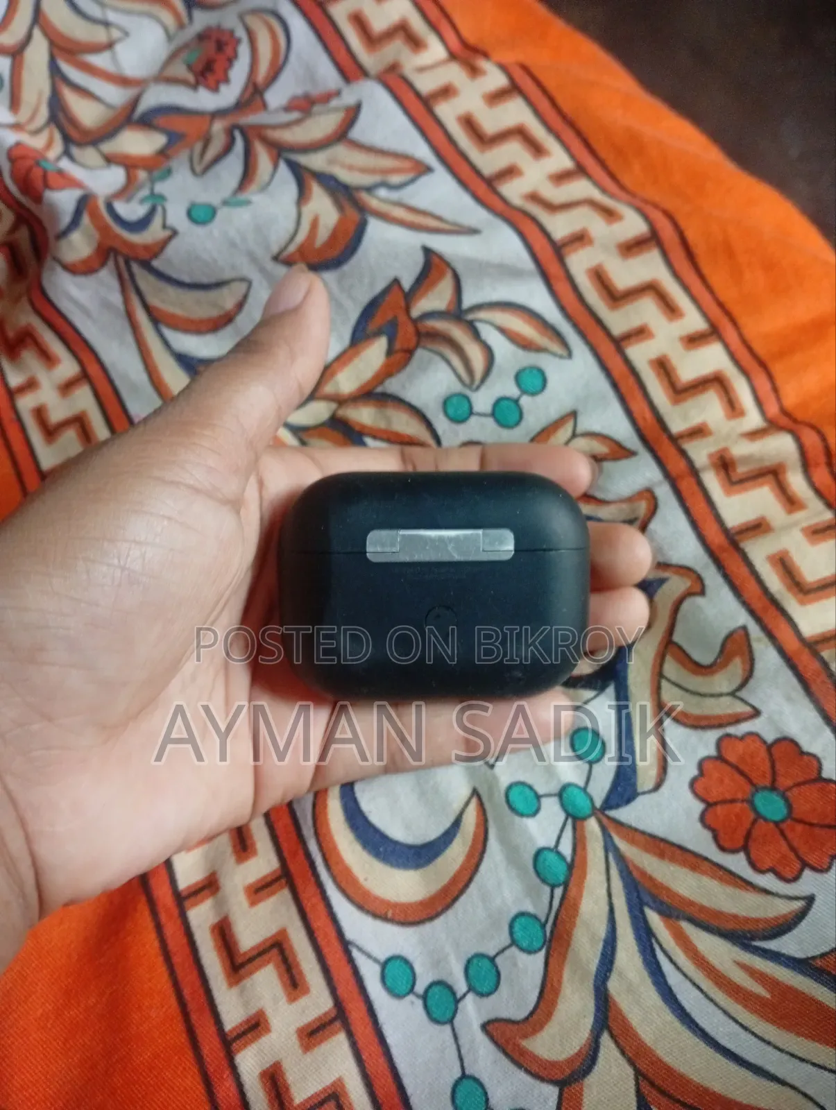 এখানে যেকোনো ওয়াটের অরিজিনাল চার্জার পাবেন
