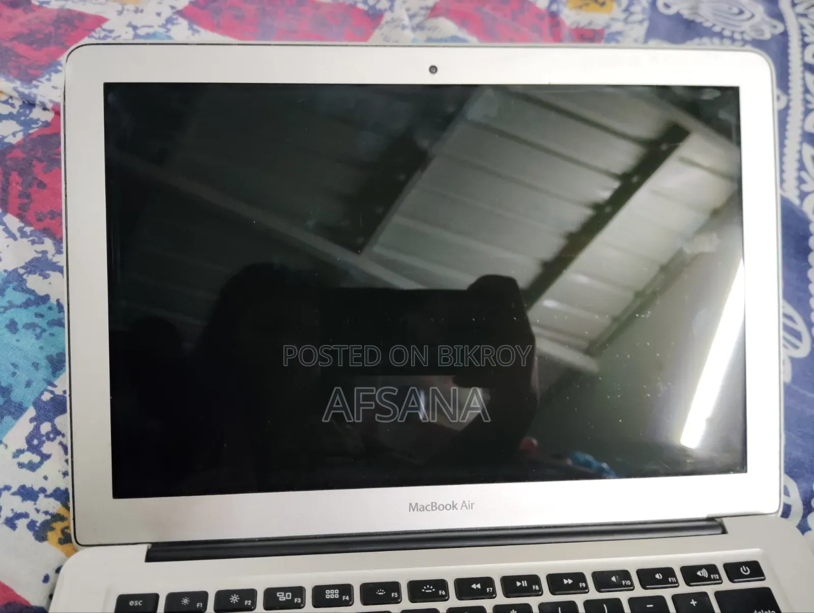 Laptop Apple MacBook 2014 4GB Apple M1 HDD 1T