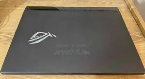 Laptop Asus ROG Strix G17 32GB AMD Ryzen 9 SSD 1T