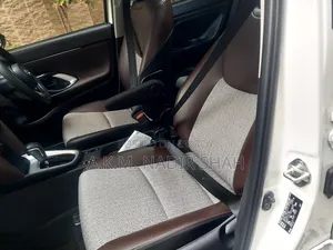 Toyota Yaris Cross 2023 Pearl