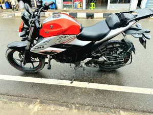 সুজুকি জিক্সার এফআই এবিএস ২০২৩ অরেঞ্জ