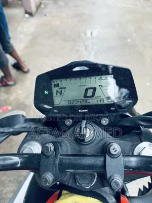 Suzuki Gixxer Fi ABS 2023 Orange