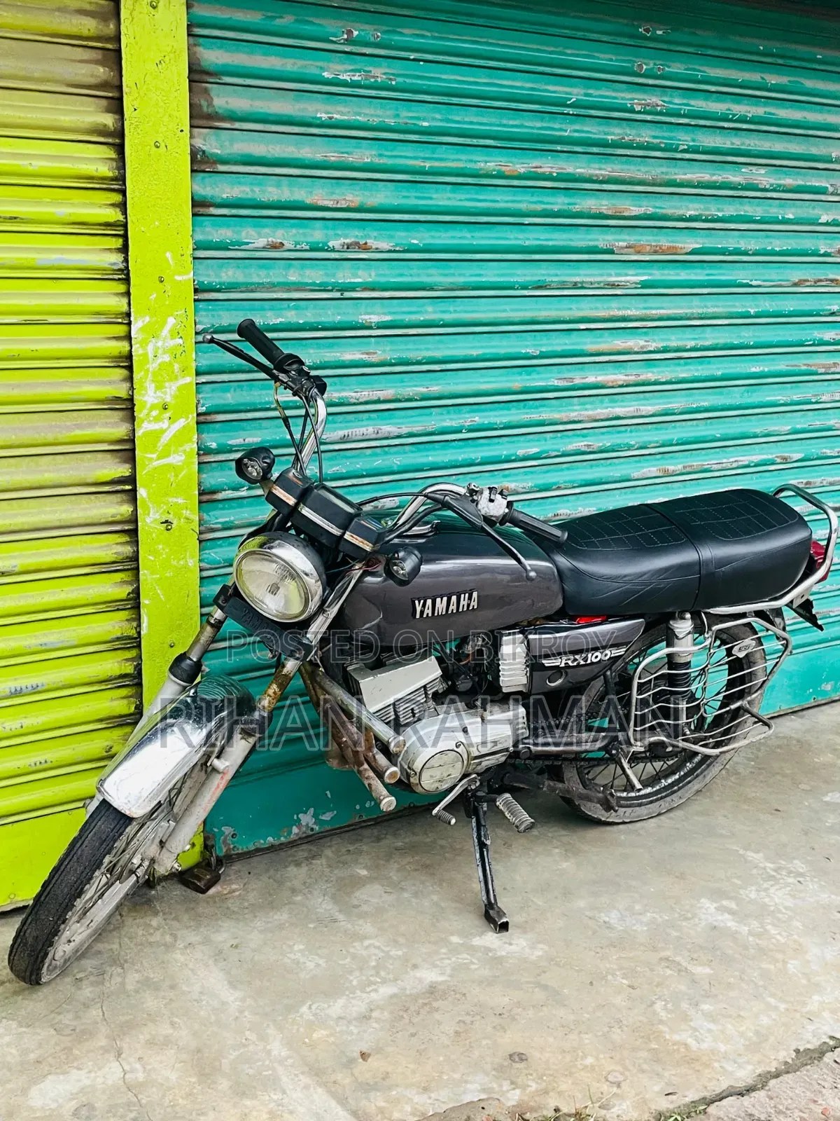 Yamaha 1996 Gray