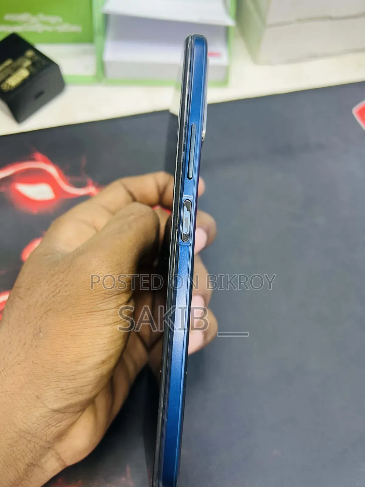 Vivo Y33s 128 GB Black