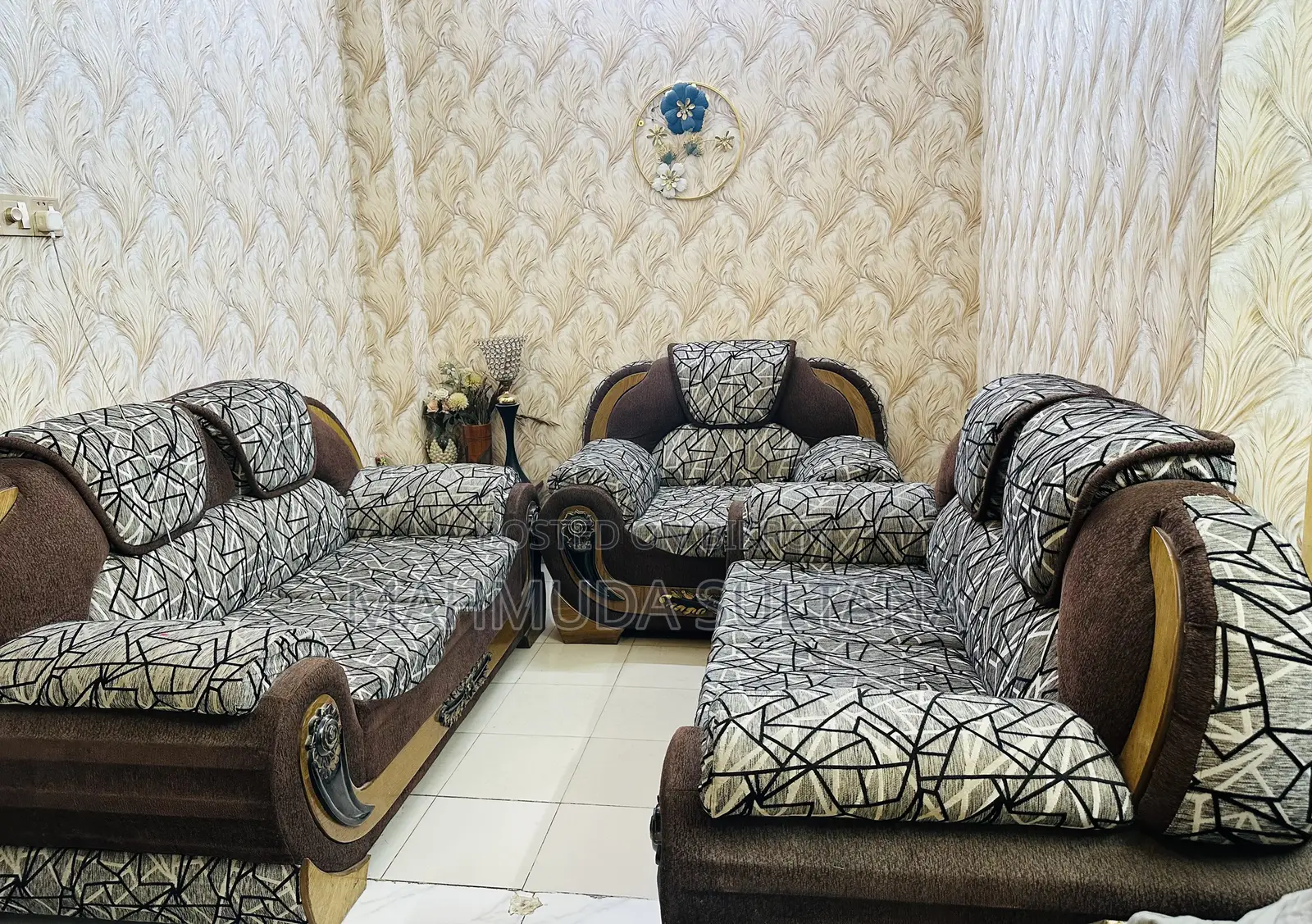 ৫ সিটের সোফা