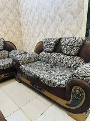 ৫ সিটের সোফা